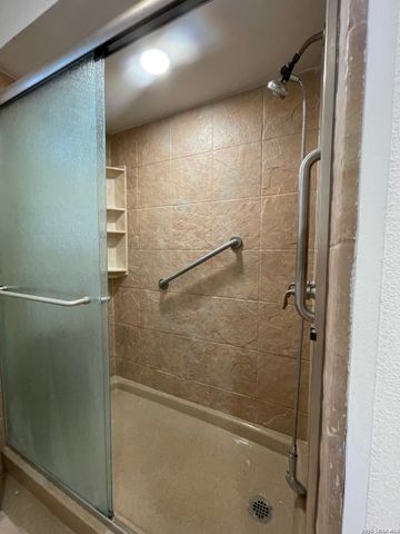 8702 Charro Ln, San Antonio, TX 78217