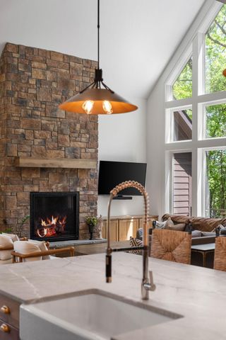 860 Windjammer Lane, Orono, MN 55364