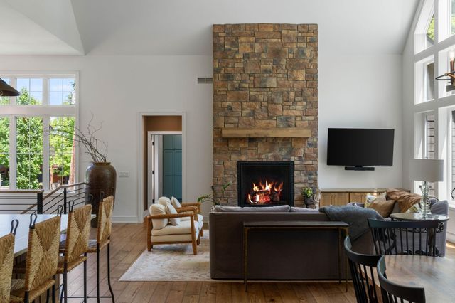 860 Windjammer Lane, Orono, MN 55364