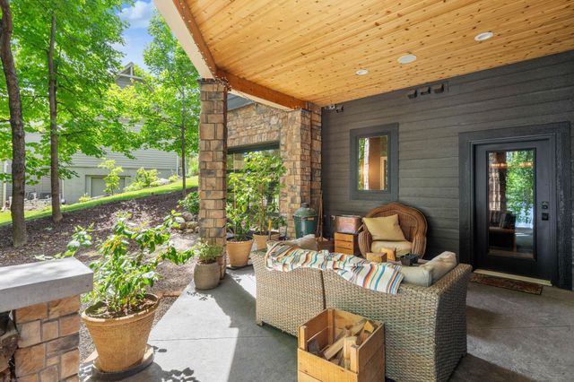 860 Windjammer Lane, Orono, MN 55364
