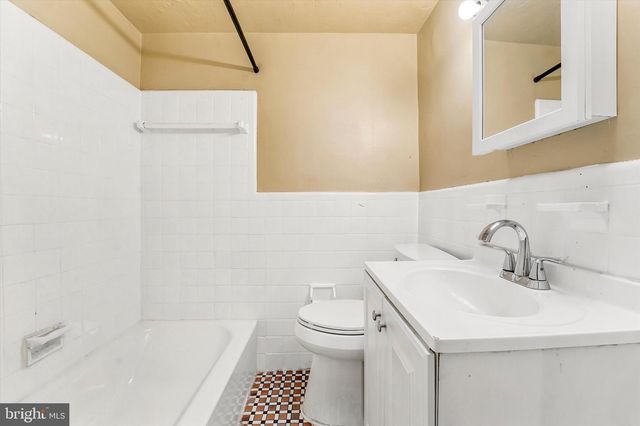 620 MACDADE BLVD, Darby, PA 19023