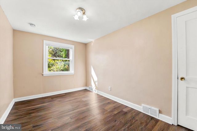 620 MACDADE BLVD, Darby, PA 19023