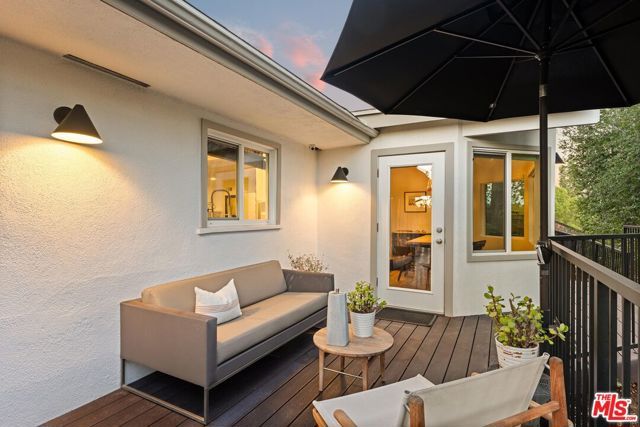 5117 Lubao Avenue, Woodland Hills (los Angeles), CA 91364