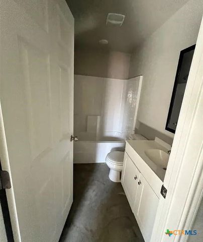 1200 N 8th Street A, Killeen, TX 76541