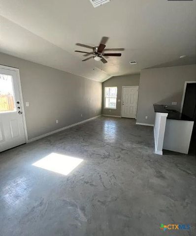 1200 N 8th Street A, Killeen, TX 76541