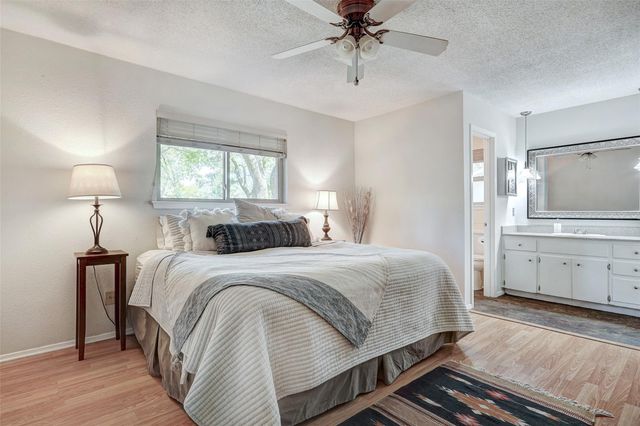 1105 N Riviera CIR, Cedar Park, TX 78613