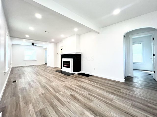 2231 Sale Road, Columbus, OH 43224
