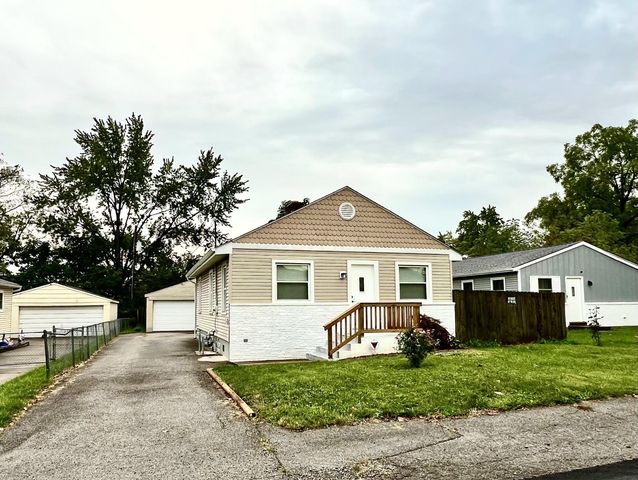 2231 Sale Road, Columbus, OH 43224