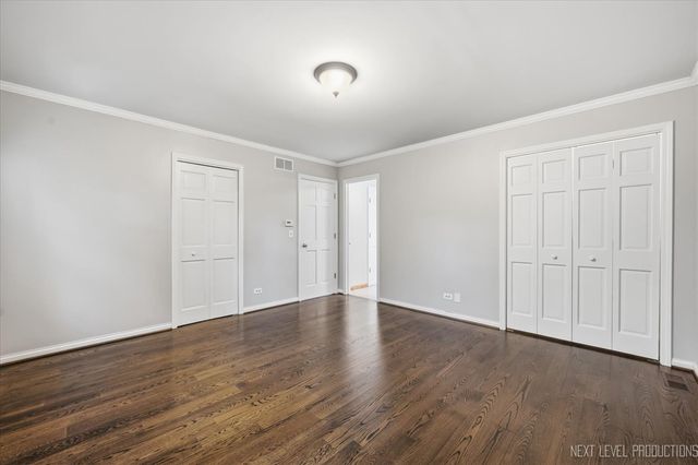 562 Roxbury Drive, Naperville, IL 60565