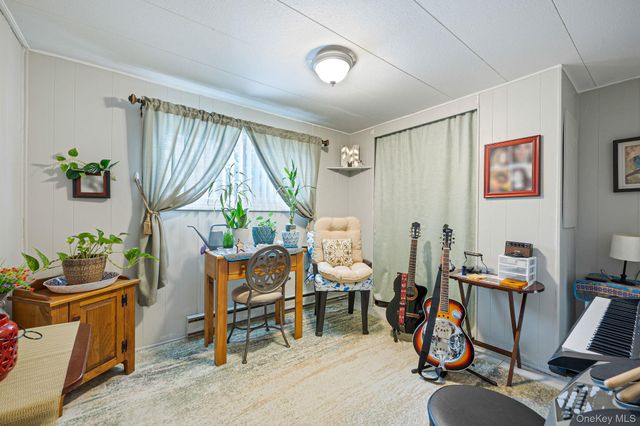 525 Riverleigh Avenue 29, Riverhead, NY 11901