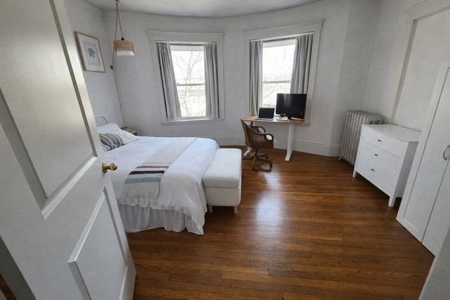 96 Winthrop Rd 2, Brookline, MA 02445