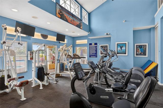 2341 NW 33rd Street 405, Oakland Park, FL 33309