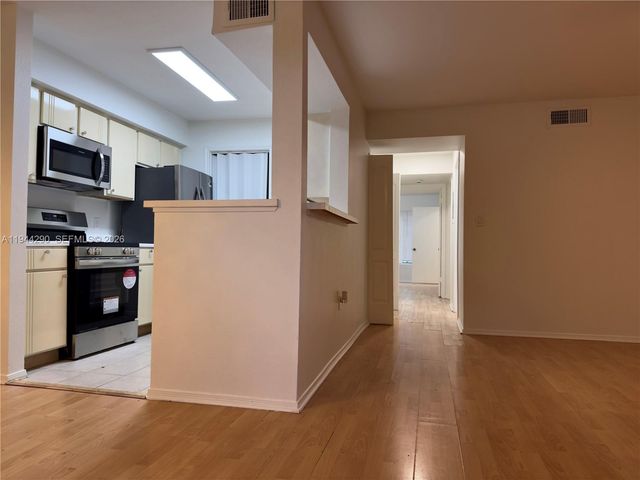 2341 NW 33rd Street 405, Oakland Park, FL 33309
