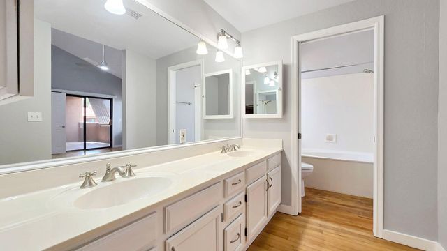5640 E Bell Road 1038, Scottsdale, AZ 85254