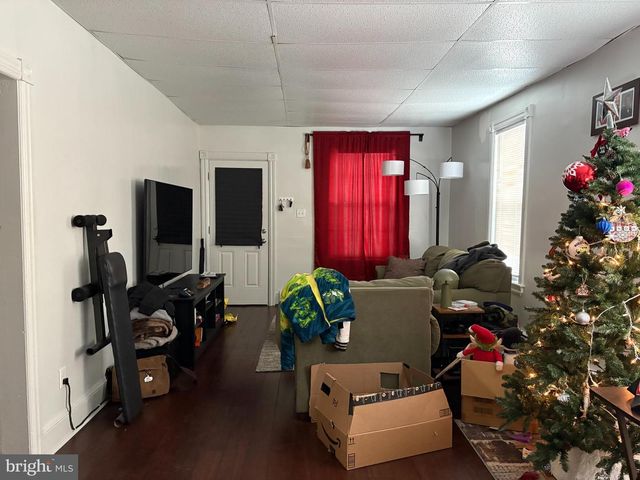 35 S PARK AVE, Coatesville, PA 19320