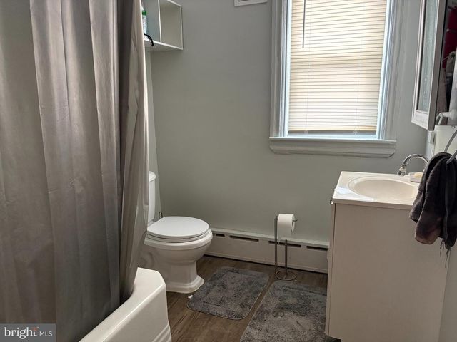 35 S PARK AVE, Coatesville, PA 19320