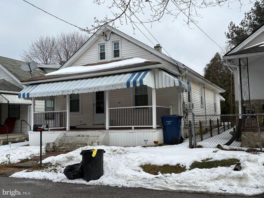 35 S PARK AVE, Coatesville, PA 19320