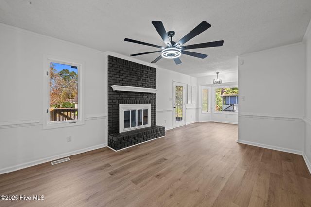 309 Channel Run Drive, New Bern, NC 28562