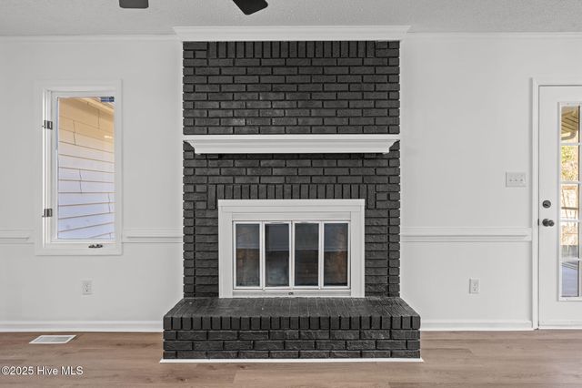 309 Channel Run Drive, New Bern, NC 28562