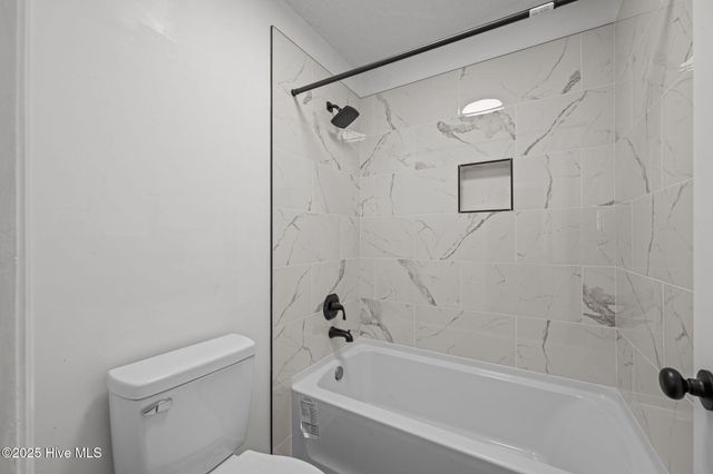 309 Channel Run Drive, New Bern, NC 28562