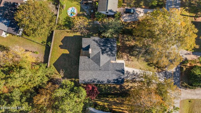 309 Channel Run Drive, New Bern, NC 28562