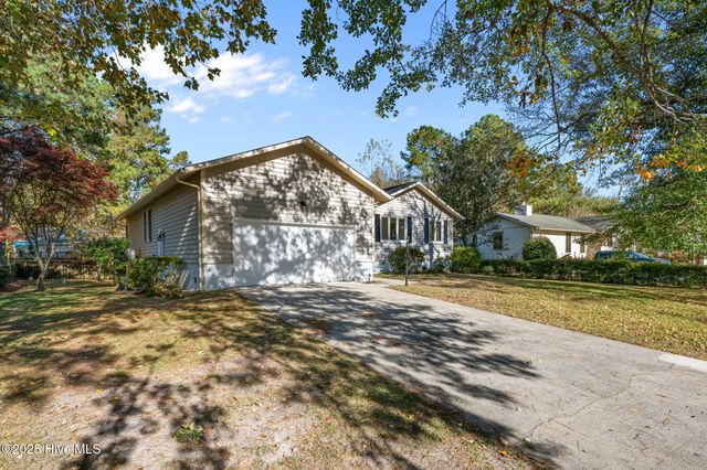 309 Channel Run Drive, New Bern, NC 28562
