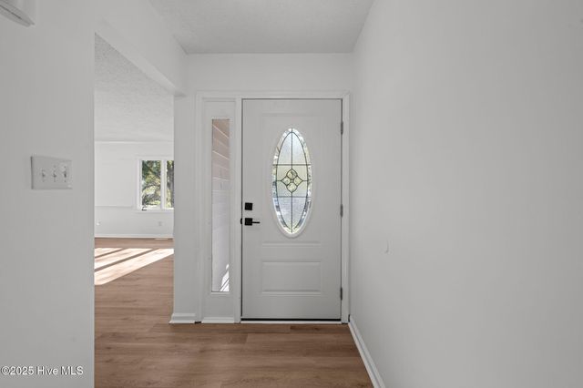 309 Channel Run Drive, New Bern, NC 28562