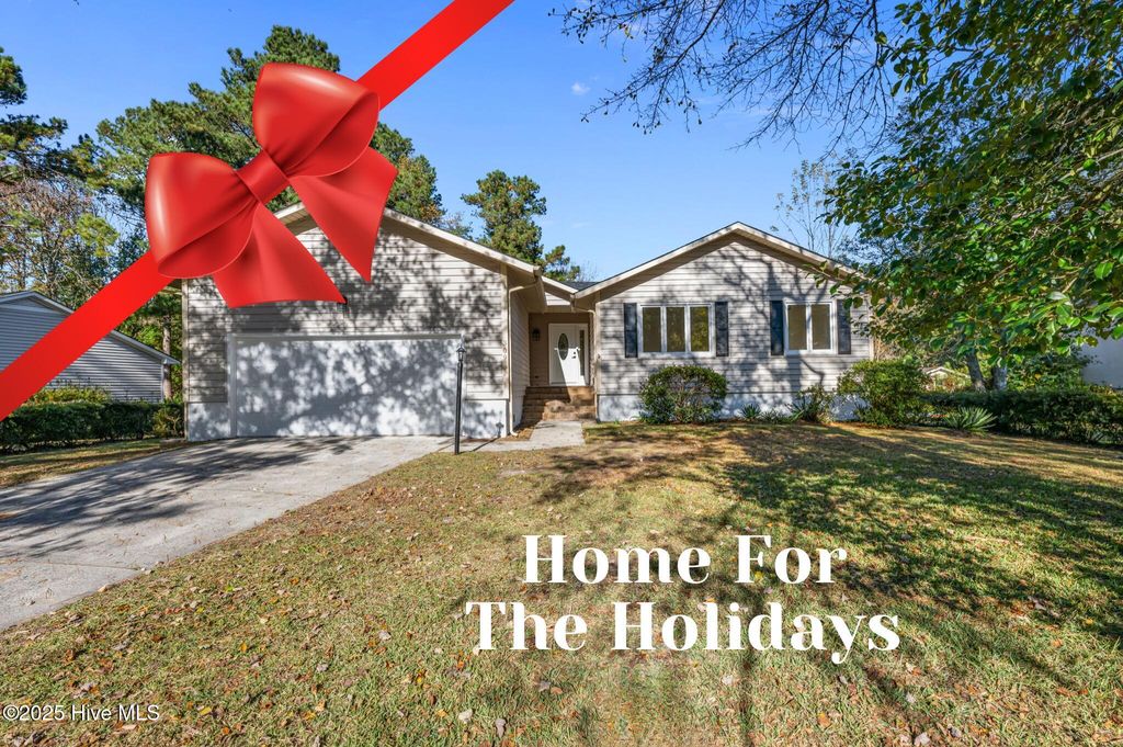 309 Channel Run Drive, New Bern, NC 28562