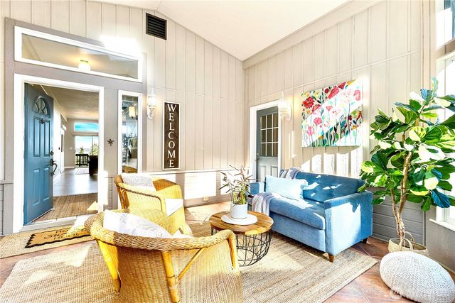 3834 Passage View Lane, Langley, WA 98260