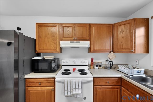 603 W Main St, South Hill, VA 23970