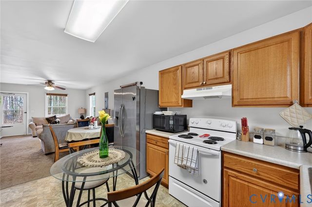 603 W Main St, South Hill, VA 23970