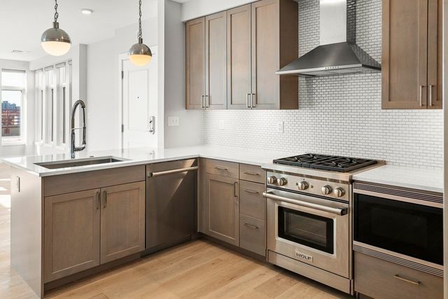 1650 Commonwealth Ave 606, Boston, MA 02135
