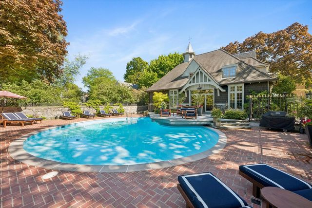 1319 Forest Avenue, Evanston, IL 60201