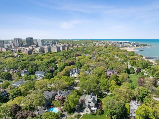 1319 Forest Avenue, Evanston, IL 60201