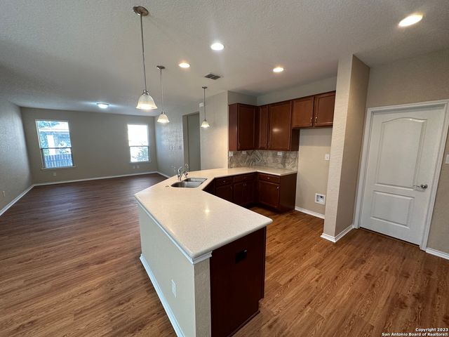 161 ROLLING CREEK, Boerne, TX 78006