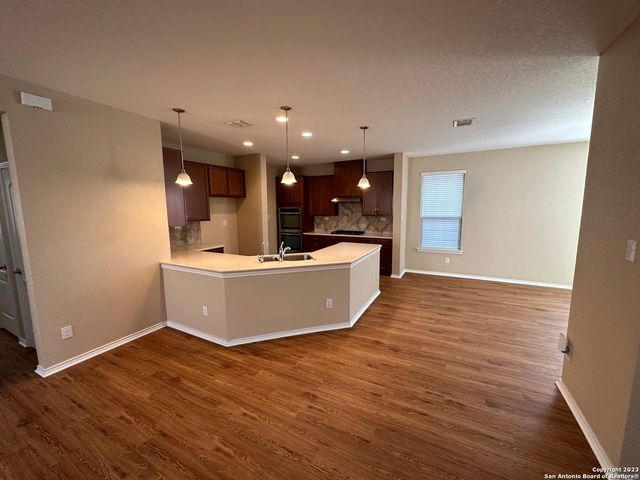 161 ROLLING CREEK, Boerne, TX 78006