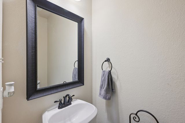 9221 Shoveler Trail, Fort Worth, TX 76118