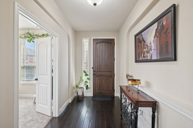 9221 Shoveler Trail, Fort Worth, TX 76118