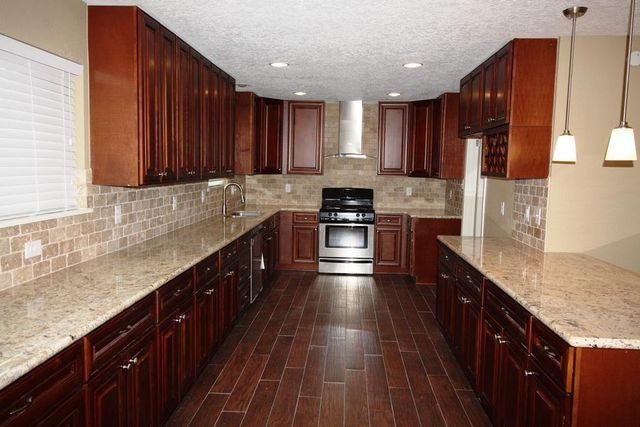 1766 Maux Drive, Houston, TX 77043