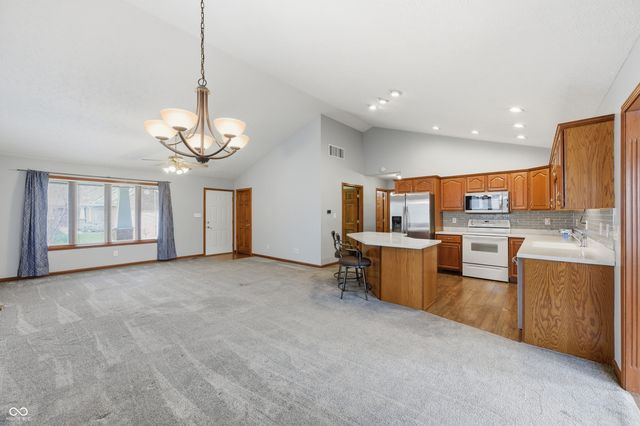 6445 Peak Lane, Indianapolis, IN 46214