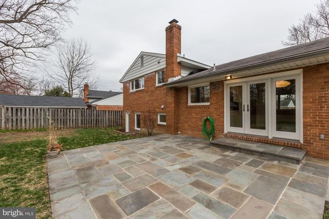 9718 HOLMHURST RD, Bethesda, MD 20817