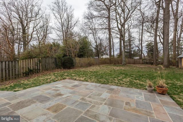 9718 HOLMHURST RD, Bethesda, MD 20817