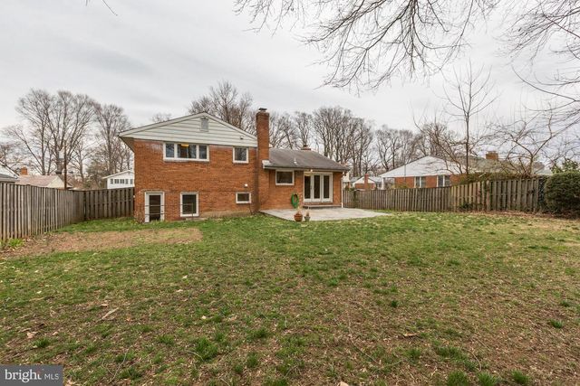 9718 HOLMHURST RD, Bethesda, MD 20817