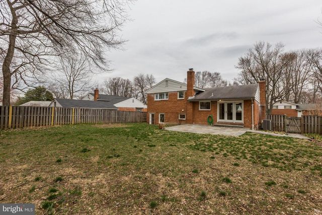 9718 HOLMHURST RD, Bethesda, MD 20817