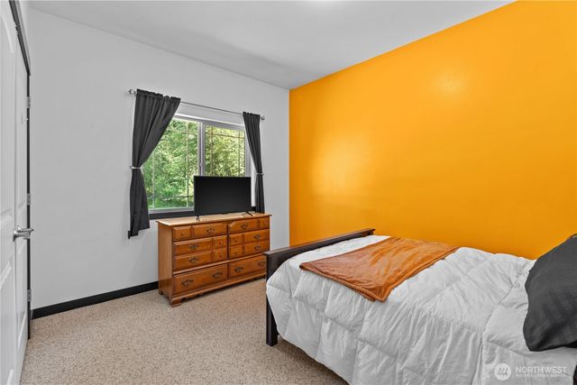 15208 250th Street E, Graham, WA 98338