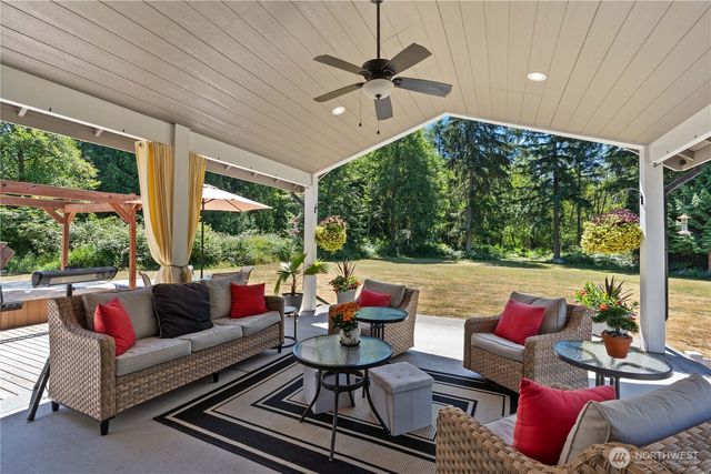 15208 250th Street E, Graham, WA 98338