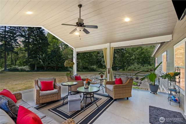 15208 250th Street E, Graham, WA 98338