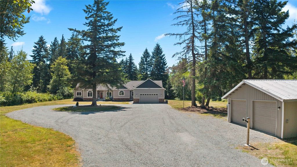 15208 250th Street E, Graham, WA 98338