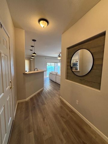 948 E SAVANNAH Drive, Chandler, AZ 85225