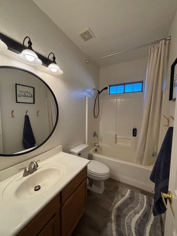 948 E SAVANNAH Drive, Chandler, AZ 85225